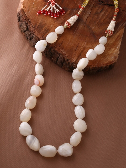 

Tistabene White Contemporary Beaded String Necklace