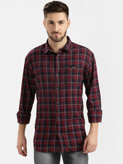 

V2 Value & Variety Men Red Slim Fit Tartan Checks Checked Casual Shirt