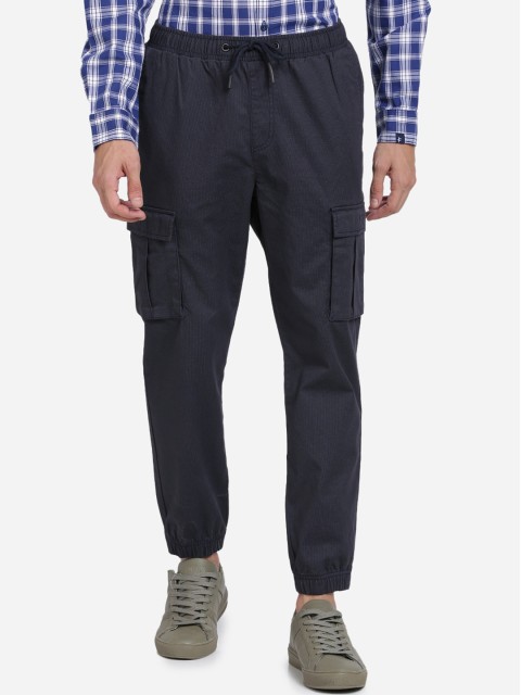 

Breakbounce Men Navy Blue Slim Fit Cargos Trousers