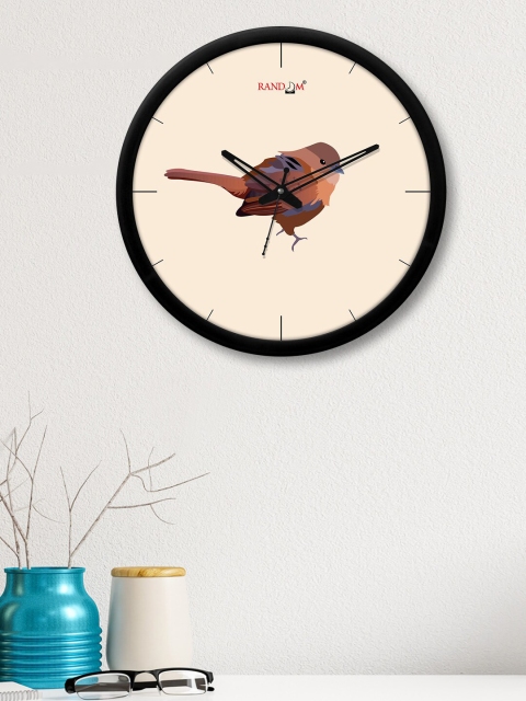 

RANDOM Black & Peach-Coloured Printed Contemporary 30.4 cm Analogue Wall Clock