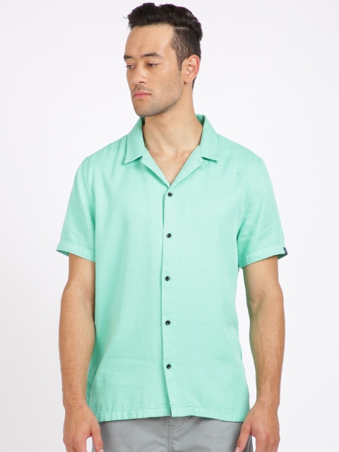 

Breakbounce Men Green Casual Shirt