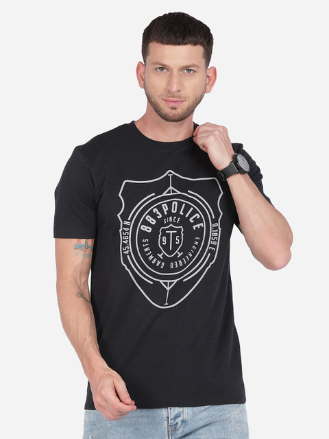 

883 Police Men Black & Off White Typography Printed T-shirt