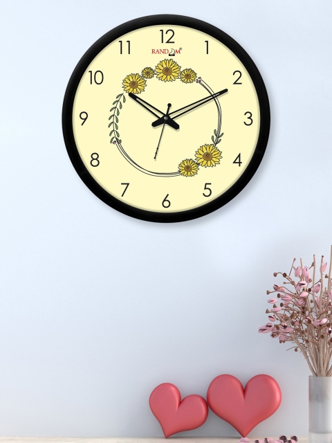 

RANDOM Yellow & Black Printed 30 cm Analogue Contemporary Wall Clock
