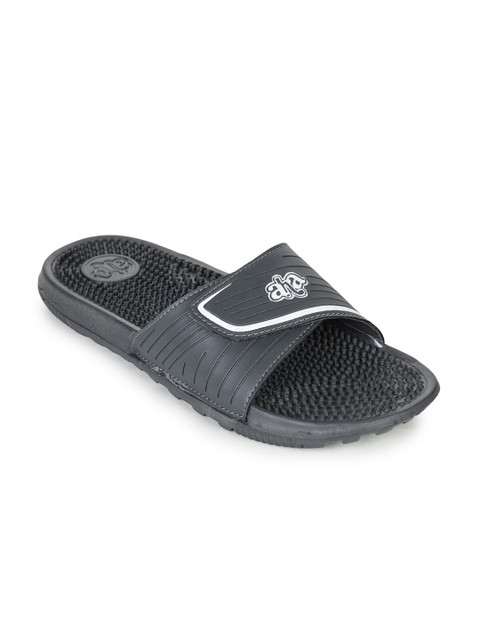 

Liberty Men Black & White Sliders
