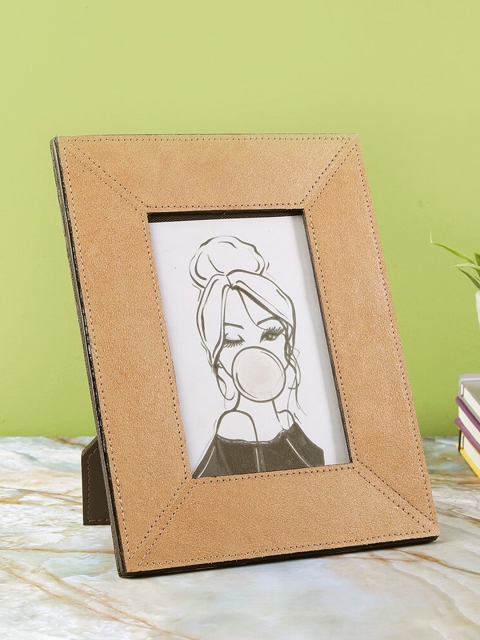 

The Decor Mart Gold-Toned Solid Vintage Table Photo Frame