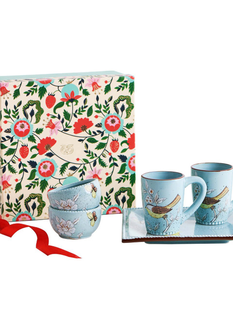 

Chumbak Blue Printed Chirpy Get-Togethers Gift Box