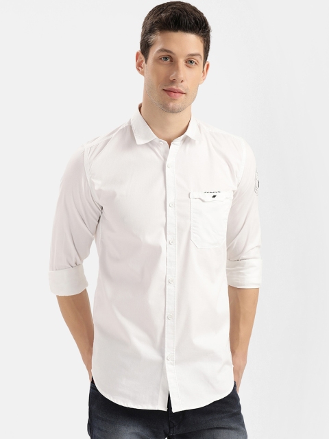 

V2 Value & Variety Men White Slim Fit Casual Shirt