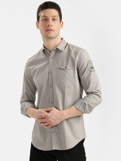 

V2 Value & Variety Men Grey Slim Fit Casual Shirt