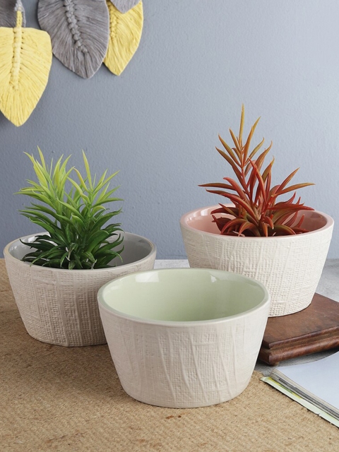 

The Decor Mart Set of 3 Textured Ceramic Planters, White