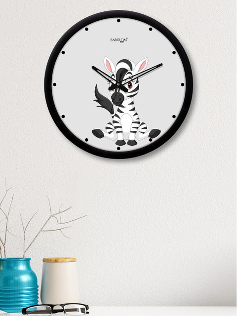 

RANDOM Black & Grey Printed Contemporary 30.4 cm Analogue Wall Clock