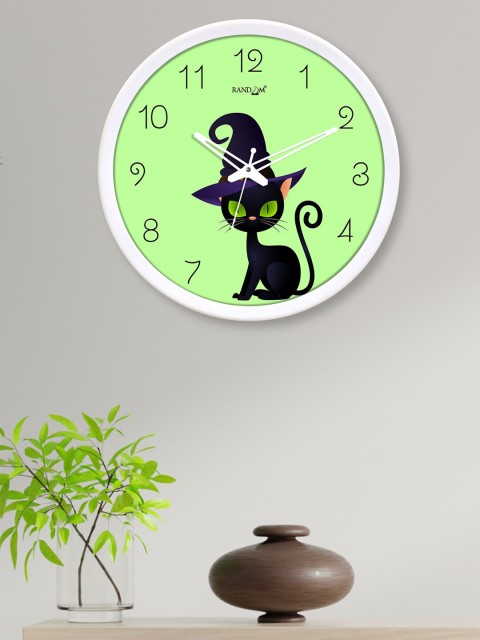 

RANDOM White & Green Printed Contemporary 30.4 cm Analogue Wall Clock