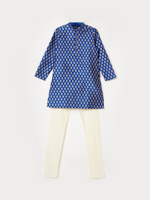 

Melange by Lifestyle Boys & White Blue Printed Pure Cotton Kurta with Pyjamas