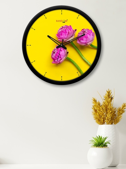 

RANDOM Black & Yellow Printed Contemporary 30.4 cm Analogue Wall Clock