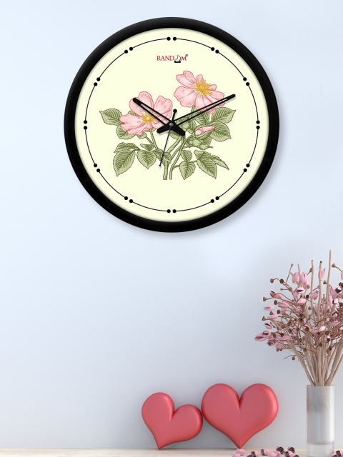 

RANDOM Black & Green Printed Contemporary 30.4 cm Analogue Wall Clock