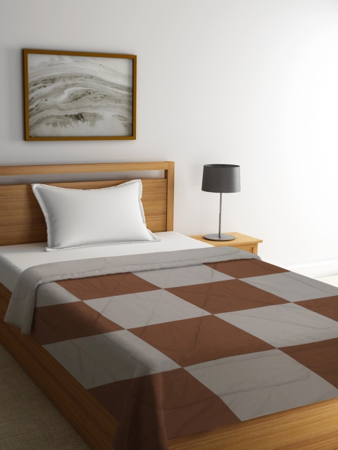 

Featherlite Grey & Brown Checked AC Room 150 GSM Double Bed Comforter