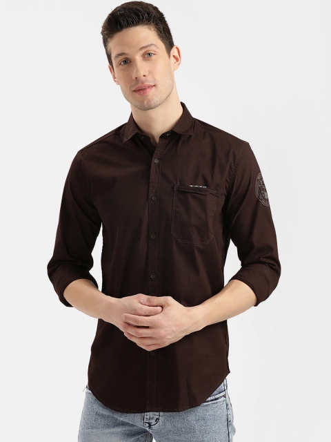 

V2 Value & Variety Men Coffee Brown Slim Fit Casual Shirt