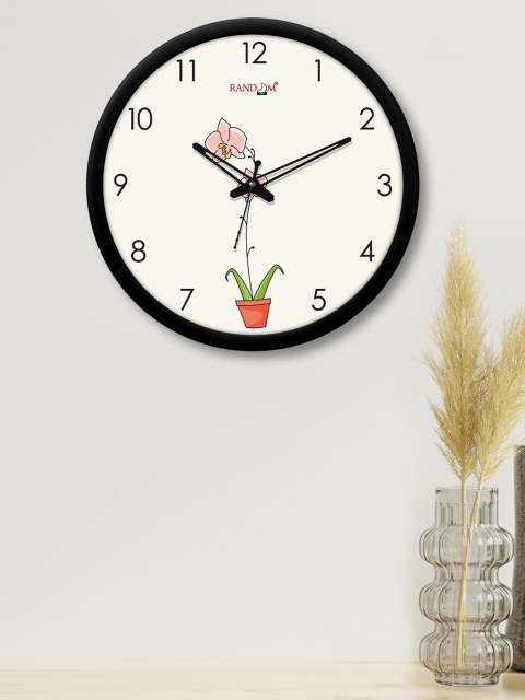 

RANDOM Off White & Black Printed 30 cm Analogue Contemporary Wall Clock