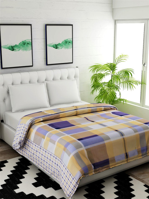 

Salona Bichona Yellow & Blue Striped Mild Winter 120 GSM Double Bed Comforter