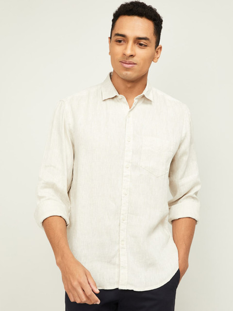 

CODE by Lifestyle Men Beige Slim Fit Casual Shirt