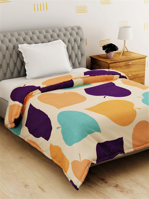 

Salona Bichona Yellow & Orange Floral Mild Winter 120 GSM Single Bed Comforter