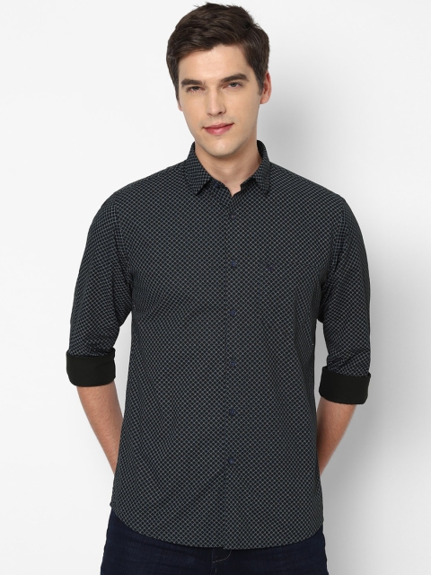

Allen Solly Men Black Slim Fit Printed Casual Shirt