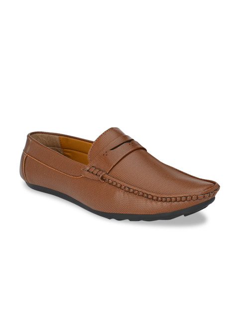 

Provogue Men Tan Woven Design Loafers