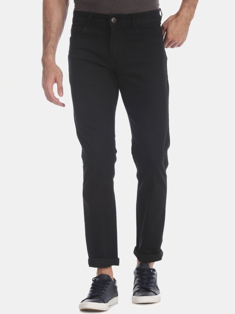 

Newport Men Black Straight Fit Low-Rise Jeans