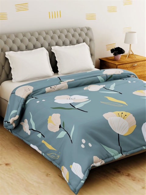 

Salona Bichona Grey & Off White Floral Mild Winter 120 GSM Double Bed Comforter