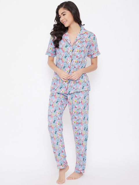 

Clovia Women Blue & Coral Printed Night suit