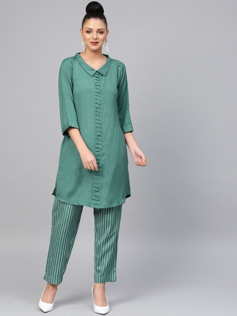 

Ishin Women Green Panelled Kurta with Trousers