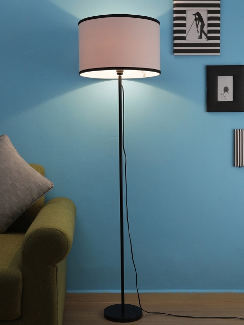 

SANDED EDGE White & Black Contemporary Club Lamp with Shade