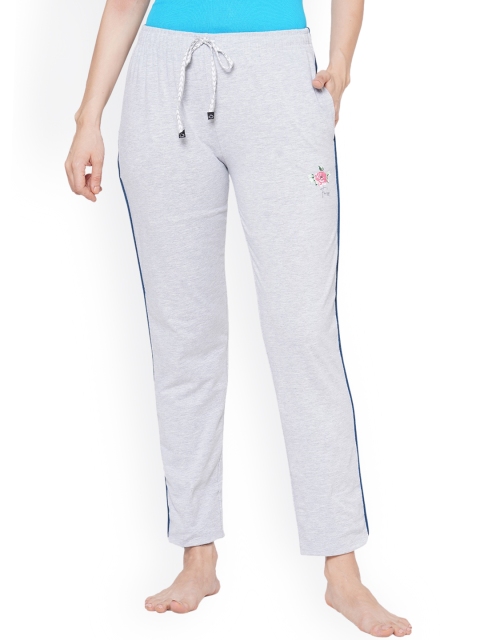 

Sweet Dreams Women Grey Pyjamas