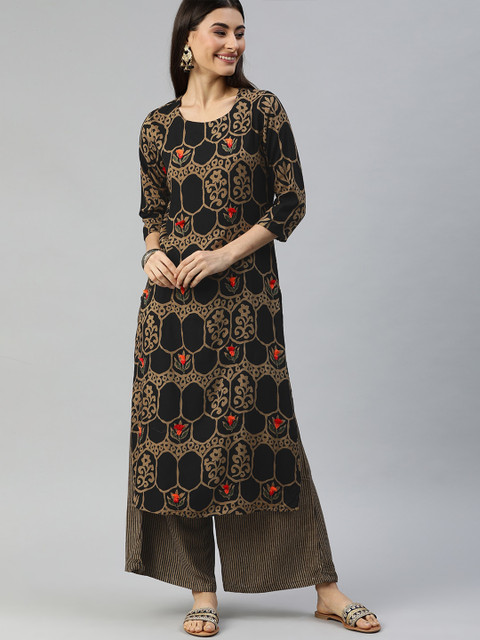 

Ishin Women Black Paisley Printed Kurta with Palazzos