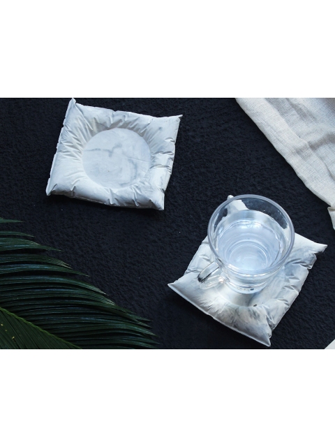 

THOA Set Of 2 Grey Concrete Cushion Coasters