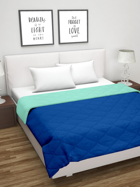 

Divine Casa Blue & Sea Green Mild Winter 210 GSM Double Bed Comforter