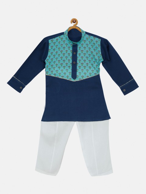 

LIL PITAARA Boys Blue & White Floral Printed Pure Cotton Kurta With Pyjamas