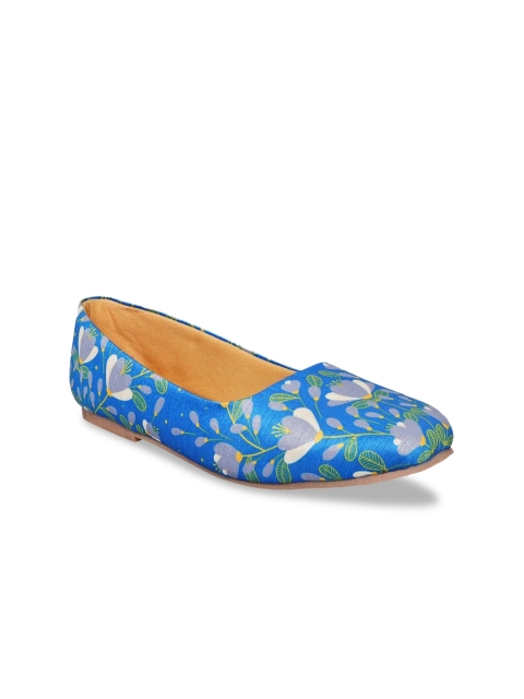 

Kanvas Women Blue Digital Printed Ballerinas Flats