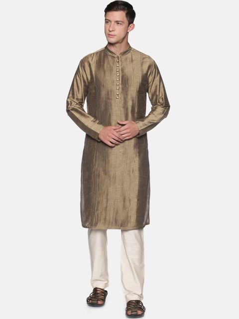 

Saffron Threads Men Gold-Toned Pleated Straight Kurta