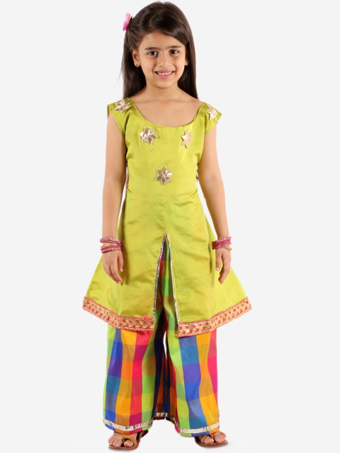 

Chipbeys Girls Green High Slit Gotta Patti Pure Cotton Kurta with Palazzos Set