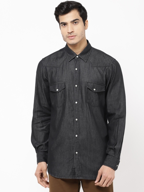 

STROP Men Black Solid Denim Casual Shirt