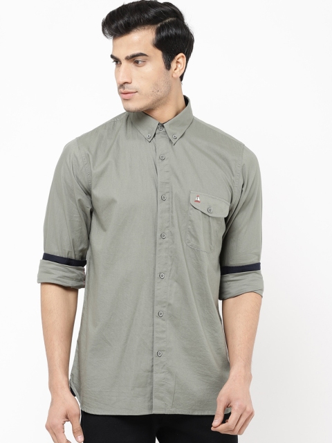 

STROP Men Olive Green Twill Casual Shirt