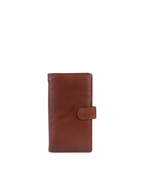

MERECER MELHOR Unisex Brown Textured Leather Passport Holder