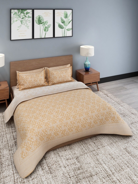 

Rajasthan Decor Brown & White Floral Printed Double King Bedding Set With Comforter