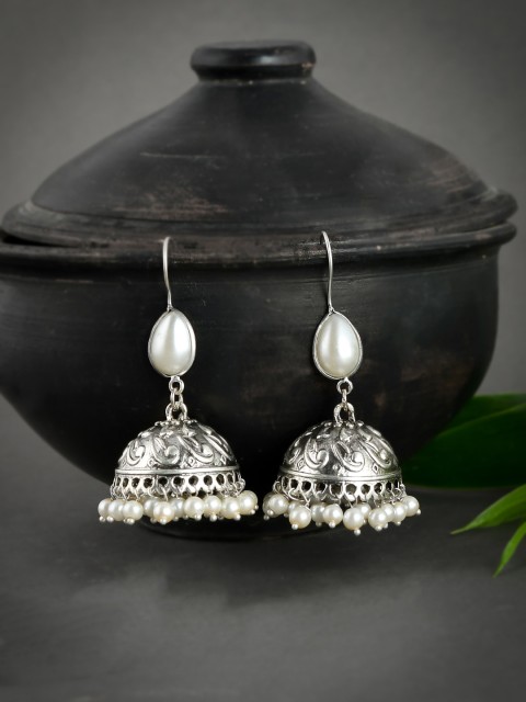 

Silvermerc Designs Silver-Toned & White Dome Shaped Jhumkas Earrings