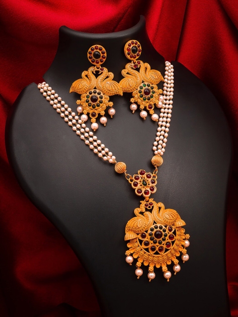 

aadita Gold-Plated White & Pink Stone-Studded & Pearl Beaded Temple Jewellery Set