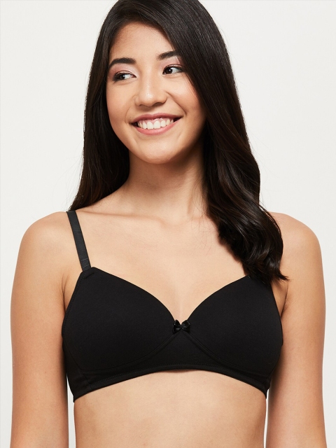 

max Black Solid Everyday Medium Coverage Lightly Padded Bra SP21PDNW09BLACK