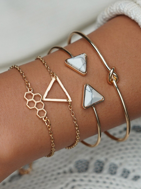 

YoungWildFree Women 4 Gold-Toned & White Brass Gold-Plated Charm Bracelet