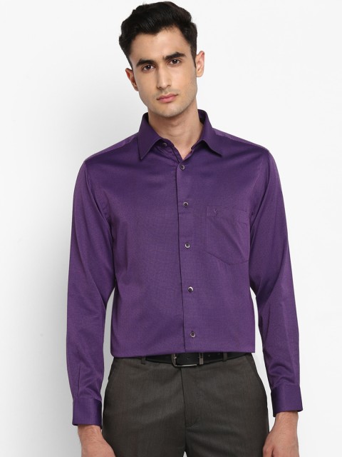 

Cantabil Men Purple Slim Fit Formal Shirt