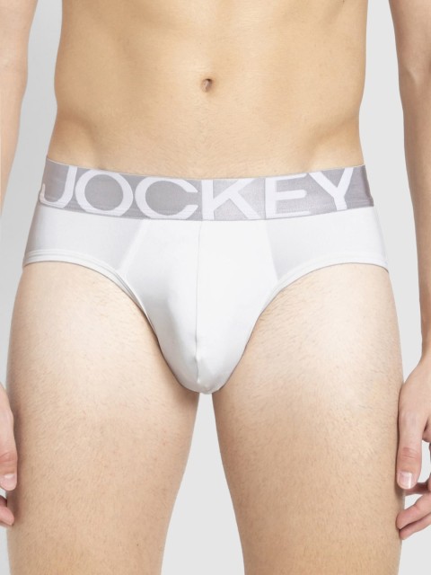 

Jockey Men White Solid Basic Briefs IC27-0105-
