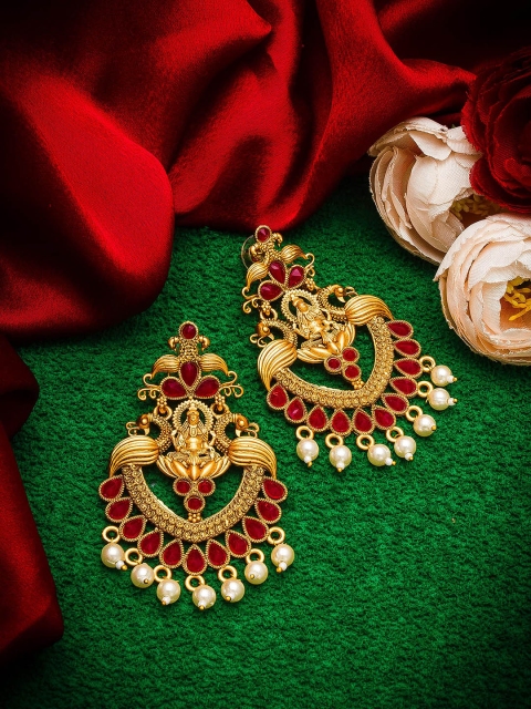 

aadita Gold-Toned & Pink Stone Studded Classic Chandbalis Earrings